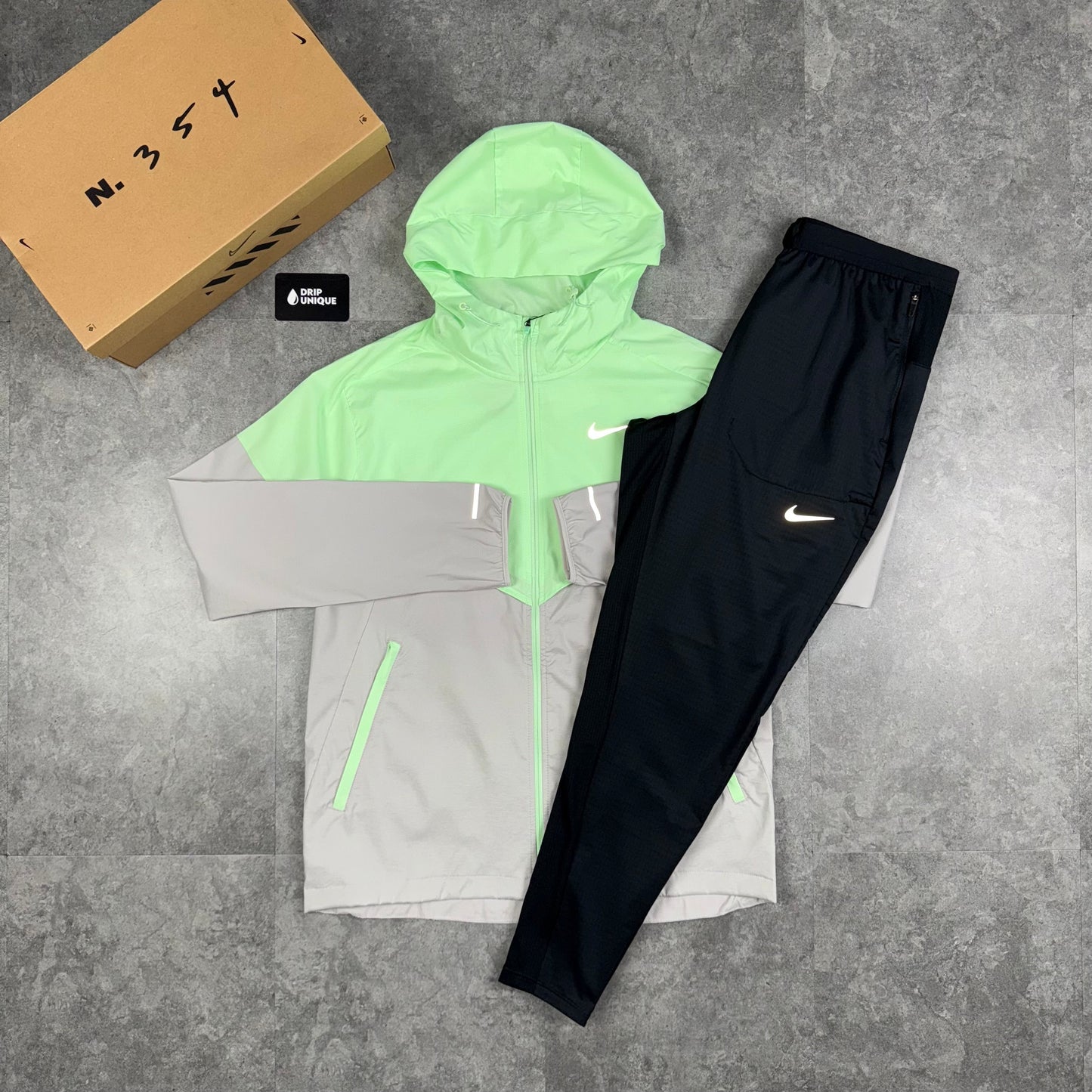 Nike UV Windrunner Jacket Vapour Green