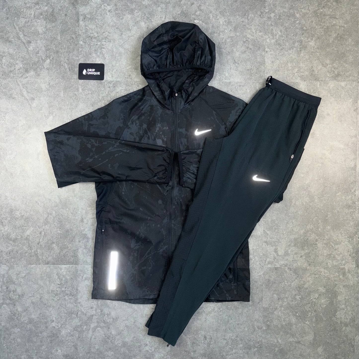 Nike Splash Running Division Windrunner Jacket Black