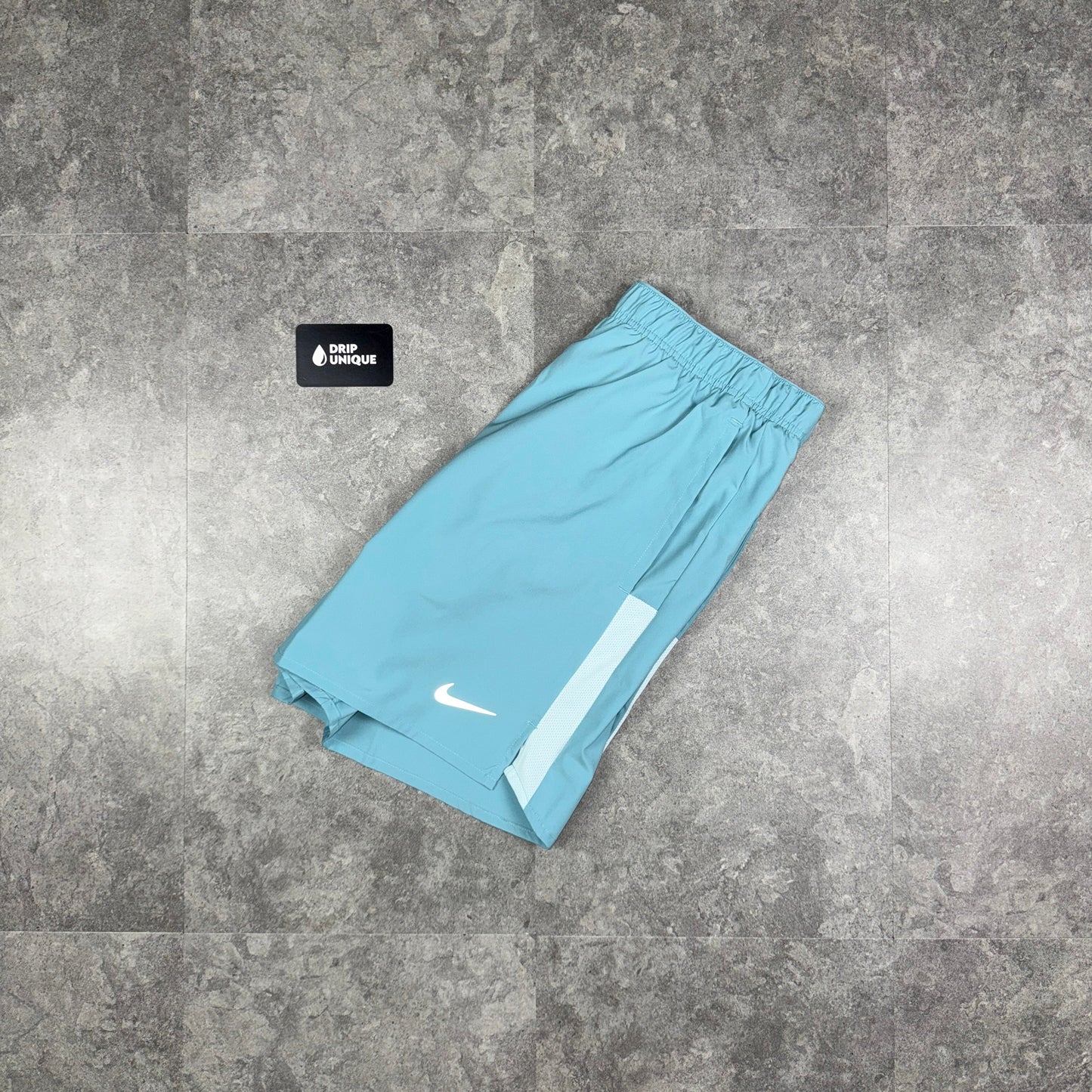 Nike Dri-Fit Challenger Shorts 7” Denim Turquoise