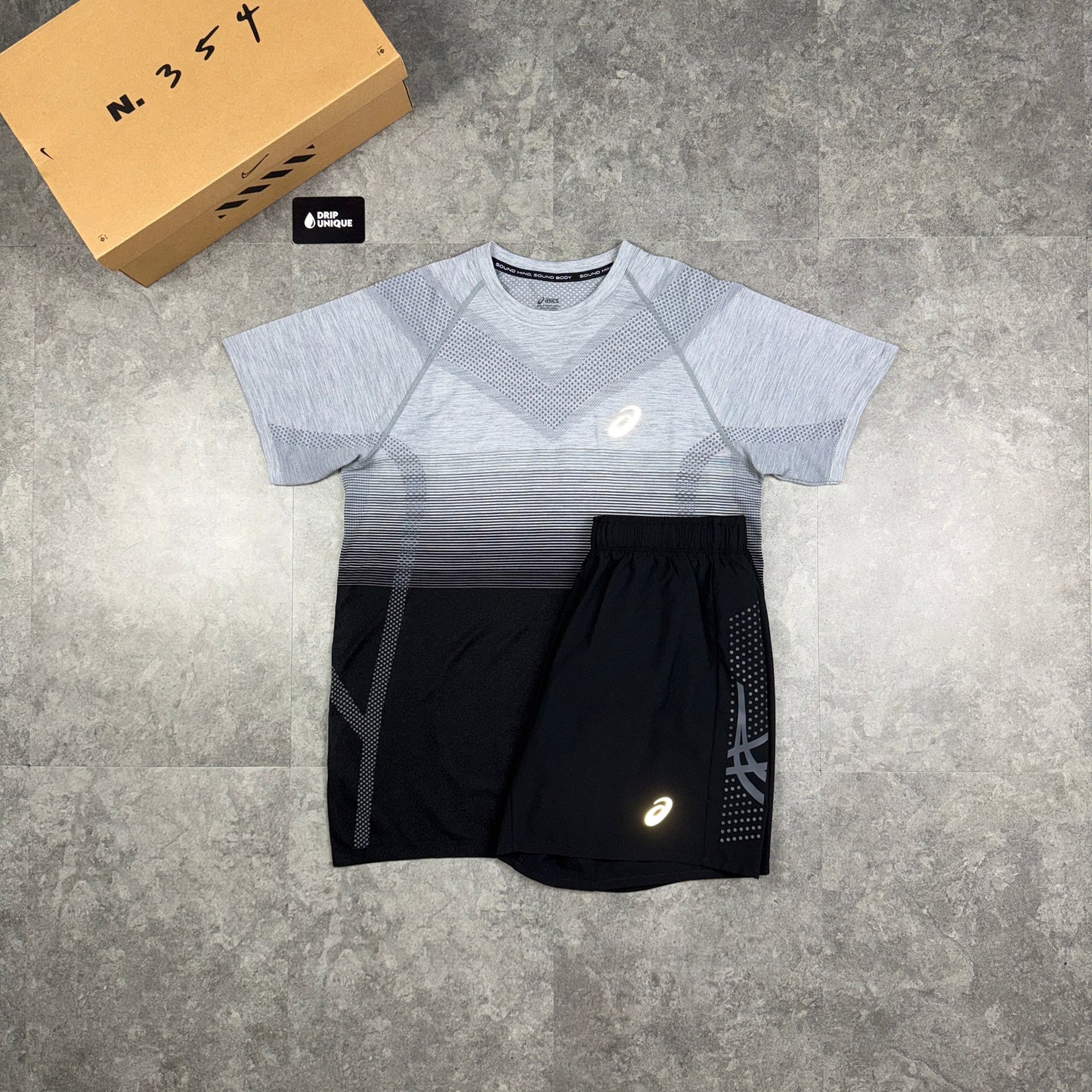 Asics Seamless Performance T-Shirt Black / Grey