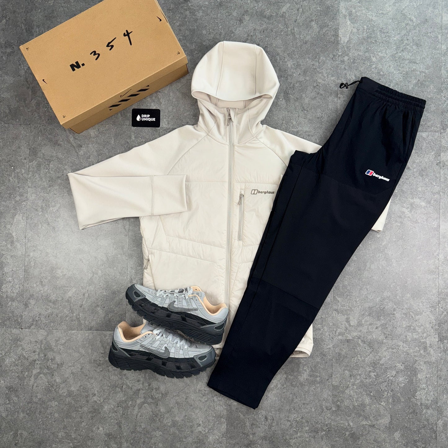 Berghaus Trawden Jacket Beige & Black Theran Plus Pants Set