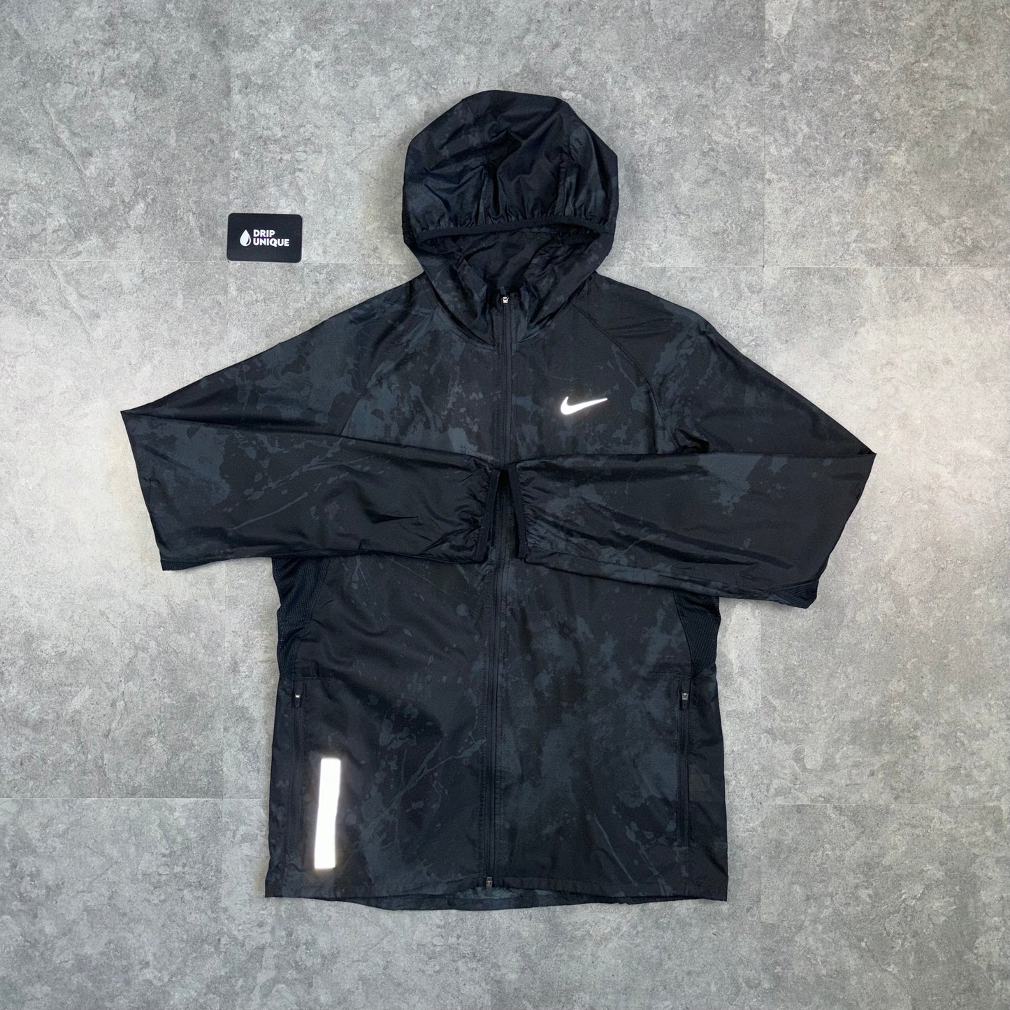 Nike Splash Running Division Windrunner Jacket Black