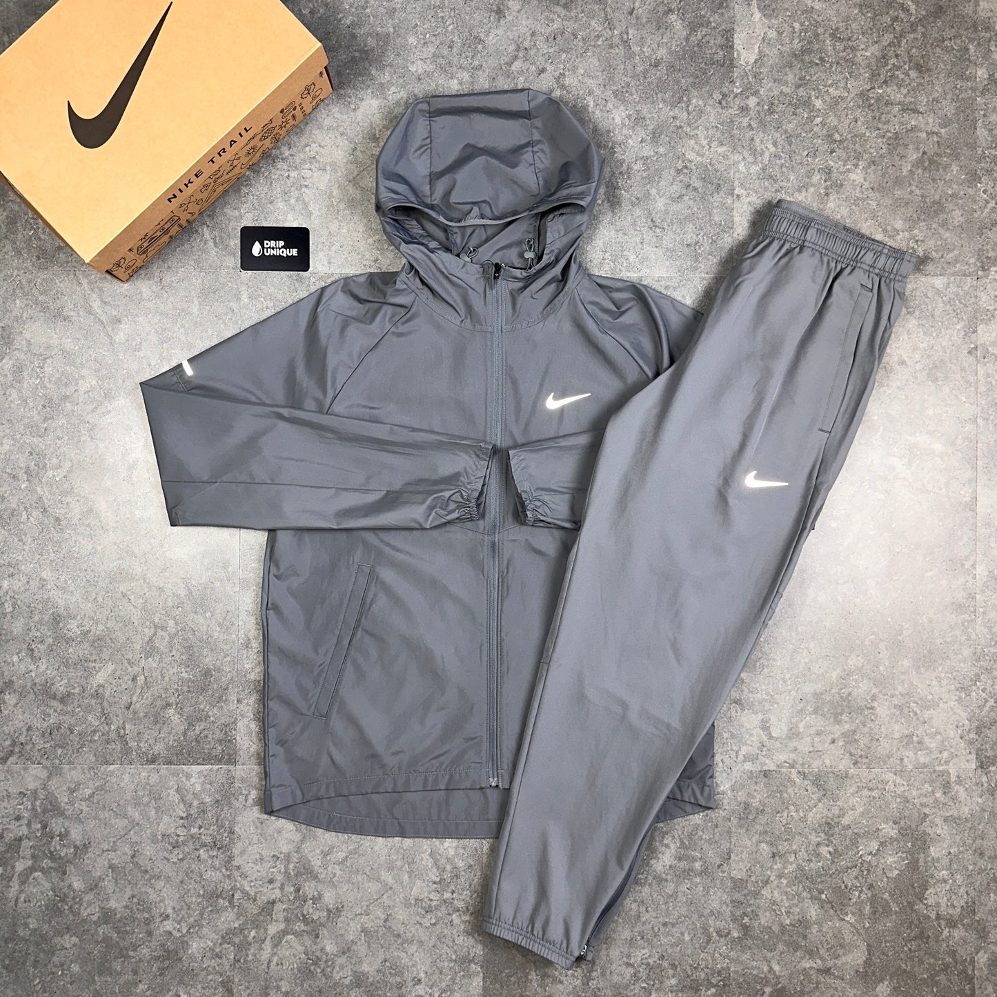 Nike Challenger Dri-Fit Woven Pants Grey