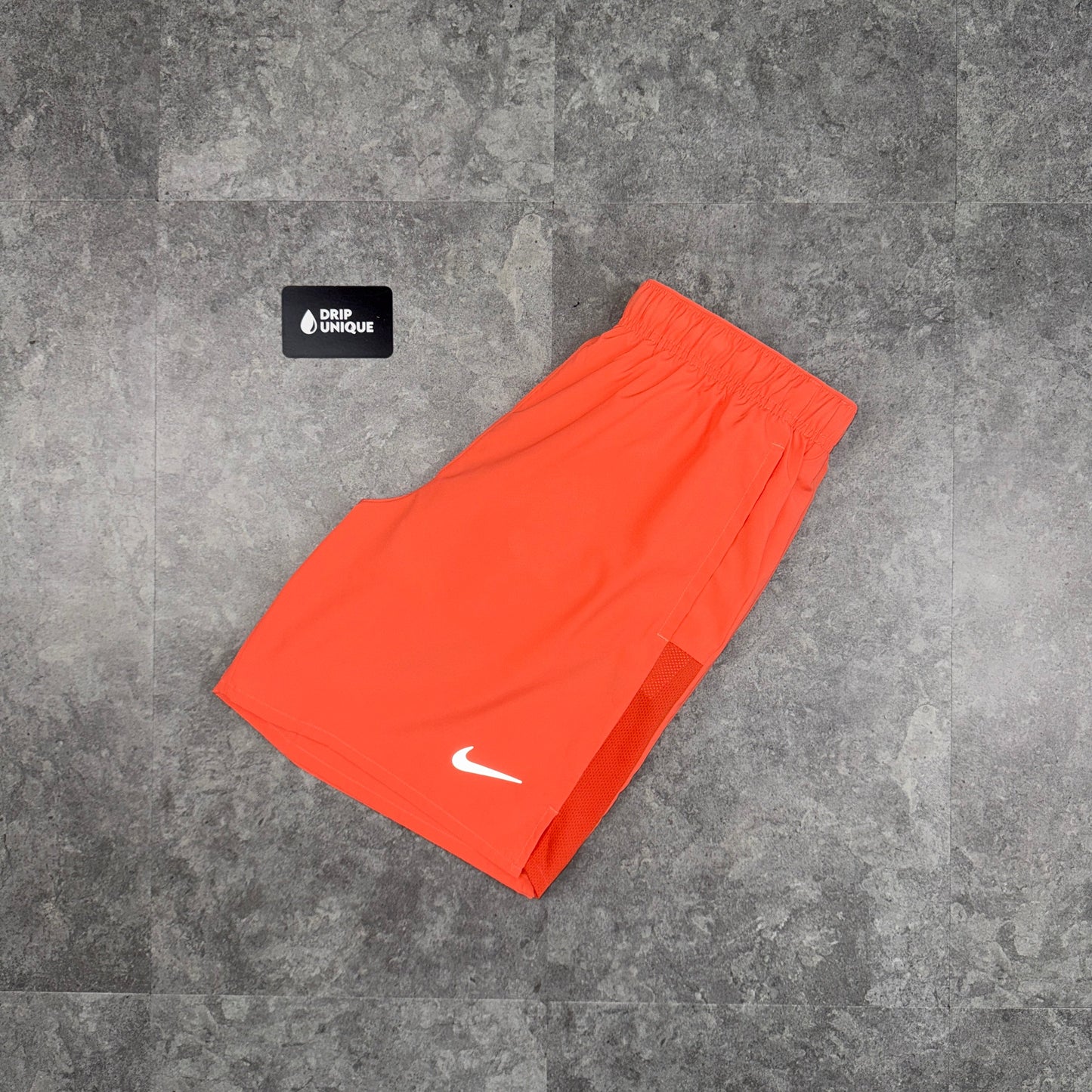 Nike Dri-Fit Challenger Shorts 7" Peach