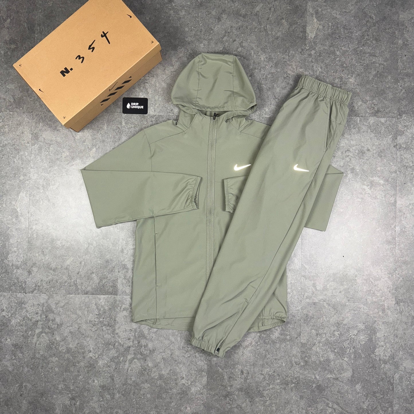 Nike Challenger Form Pants Khaki