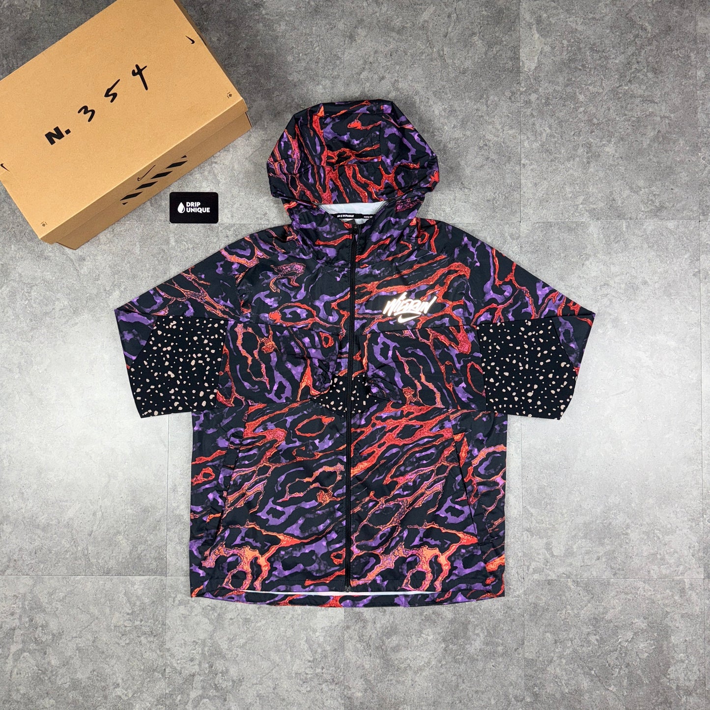 Nike Galaxy Wildrun Windrunner Jacket Purple