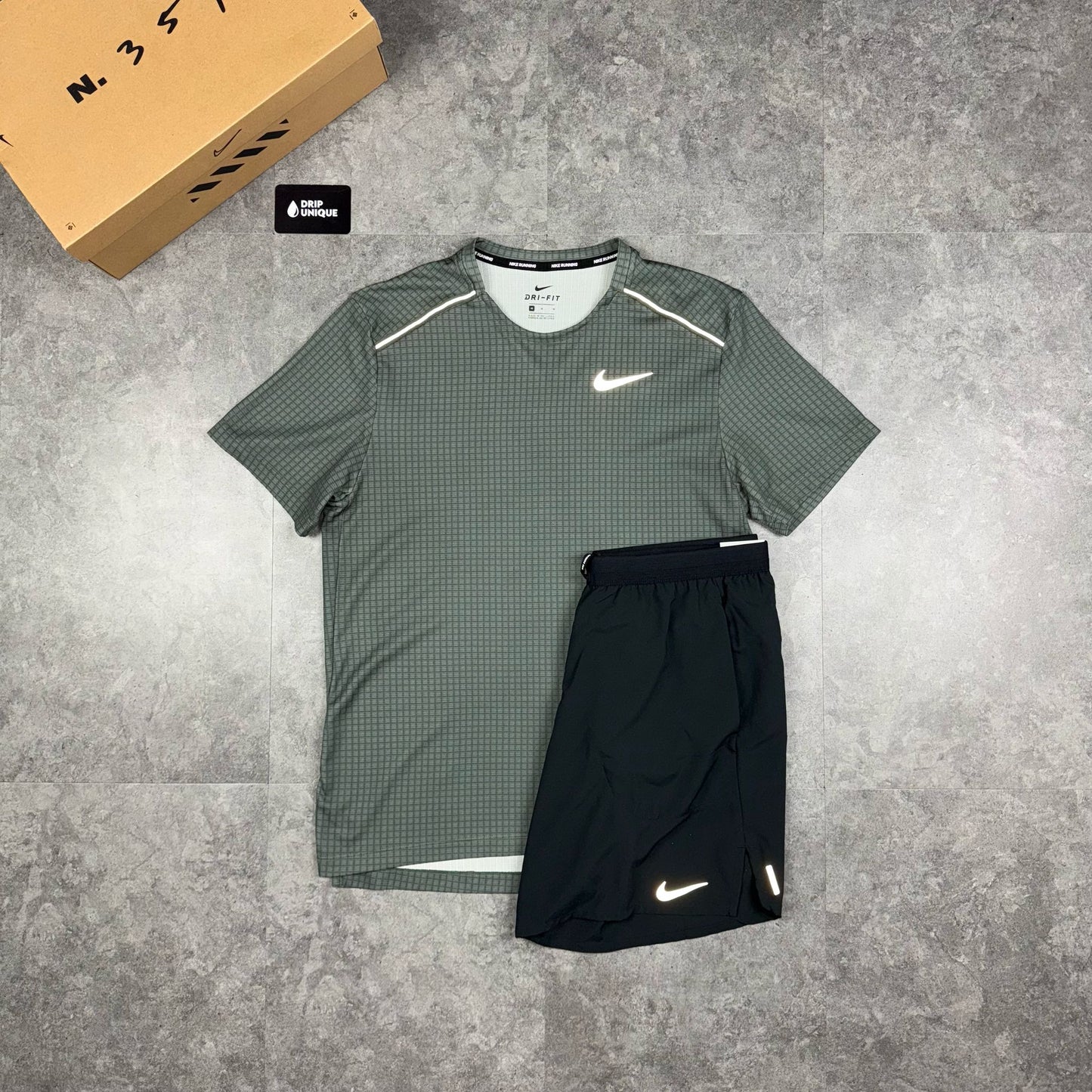 Nike Hex Miler T-Shirt Green