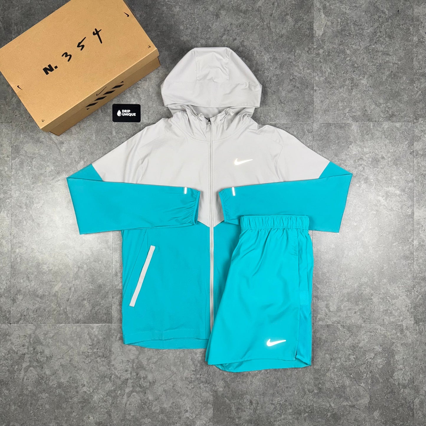 Nike UV Windrunner Jacket Dusty Cactus