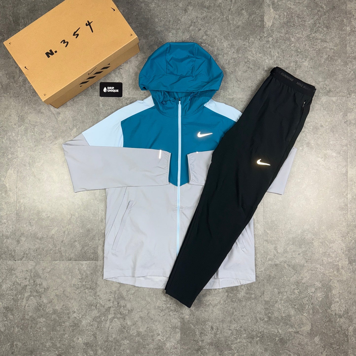 Nike UV Windrunner Jacket Green Abyss