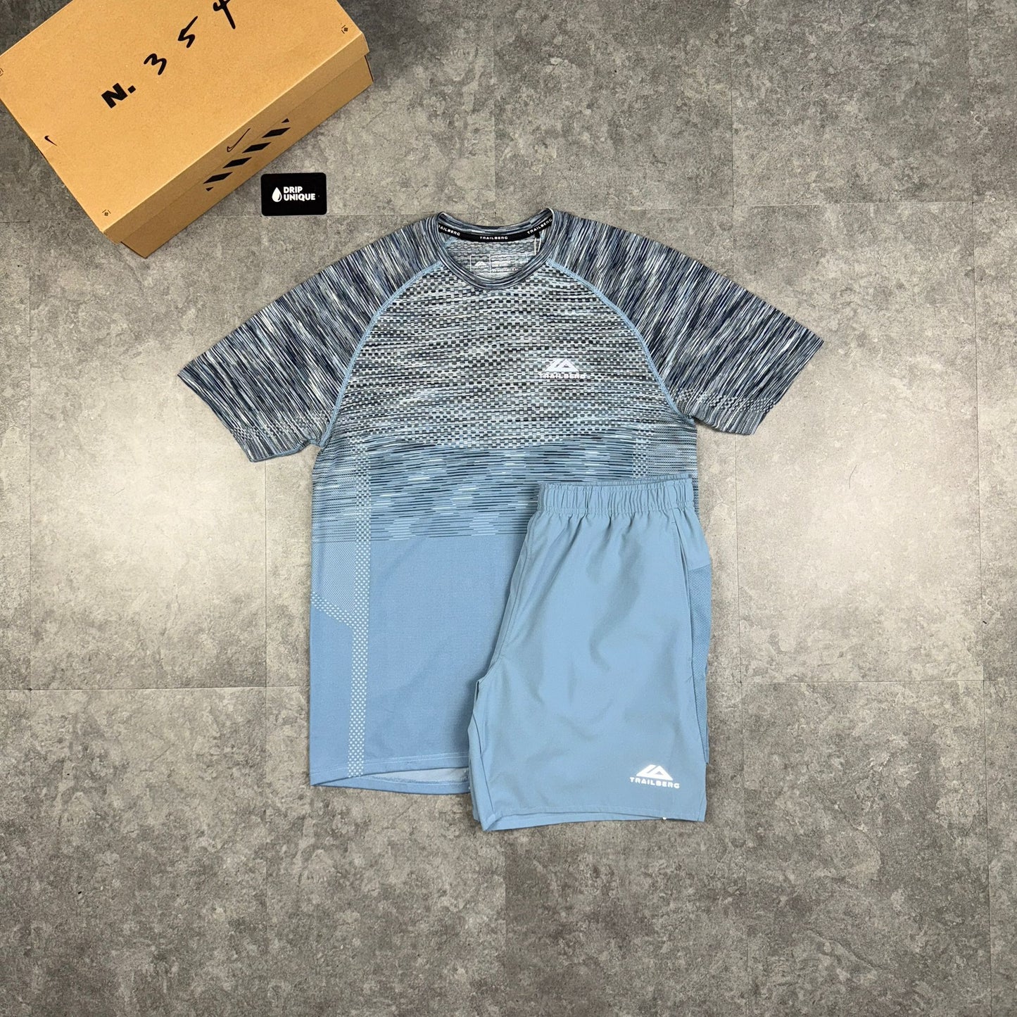 Trailberg Seamless T-Shirt Ombre Blue & Ombre Blue Essential 2.0 Shorts Set