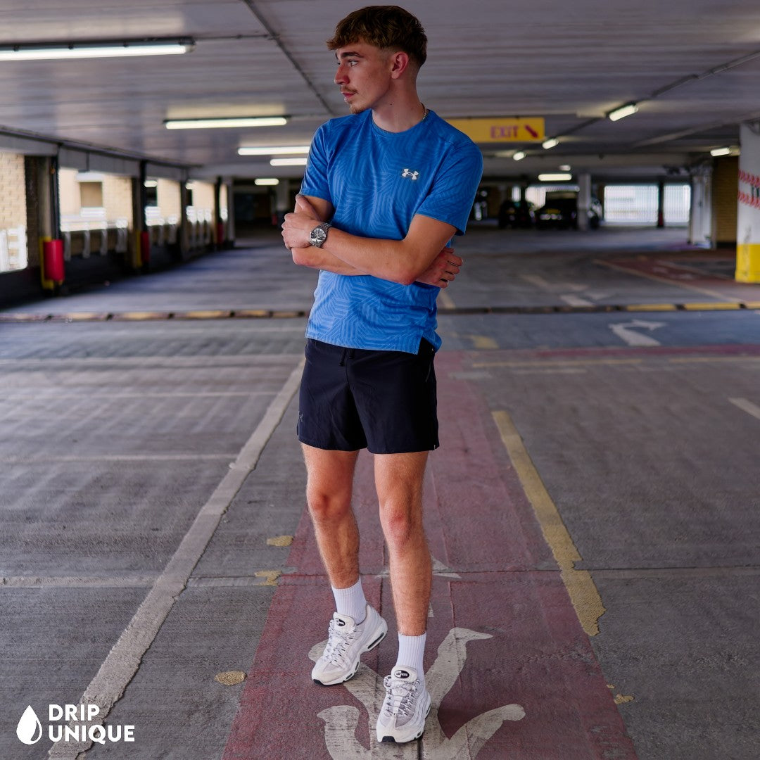 Under Armour Geo Tessa Vent T-Shirt Blue & Launch Speedpocket Shorts Set
