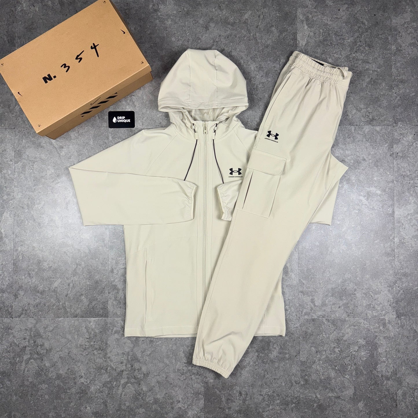 Under Armour Woven Cargo Pants Stone
