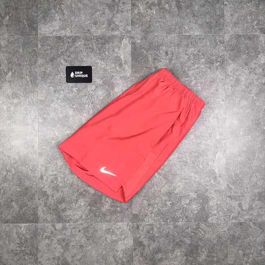Nike Dri-Fit Challenger Shorts 7" Adobe Red