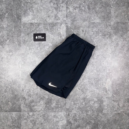 Nike Dri-Fit Challenger Shorts 7" Black