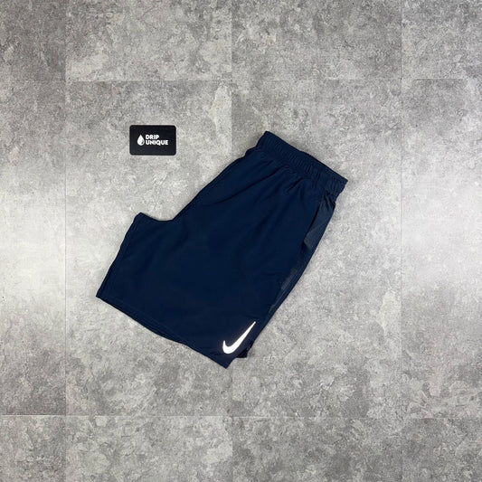 Nike Dri-Fit Challenger Shorts 7" Navy Blue