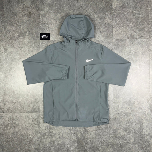 Nike Dri-Fit Form Windrunner Jacket Grey