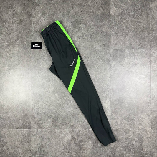 Nike Dri-Fit Pants Green