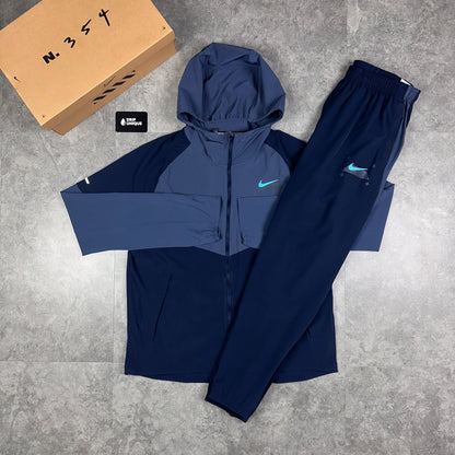 Nike Graphic Performance Challenger Pants Navy