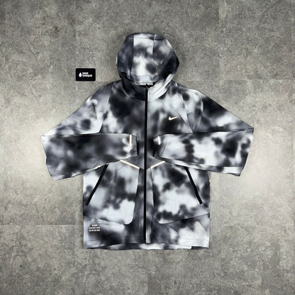 Nike Running Division Distorted Windrunner Jacket Black