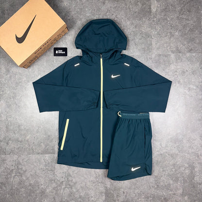 Nike UV Windrunner Jacket Deep Jungle