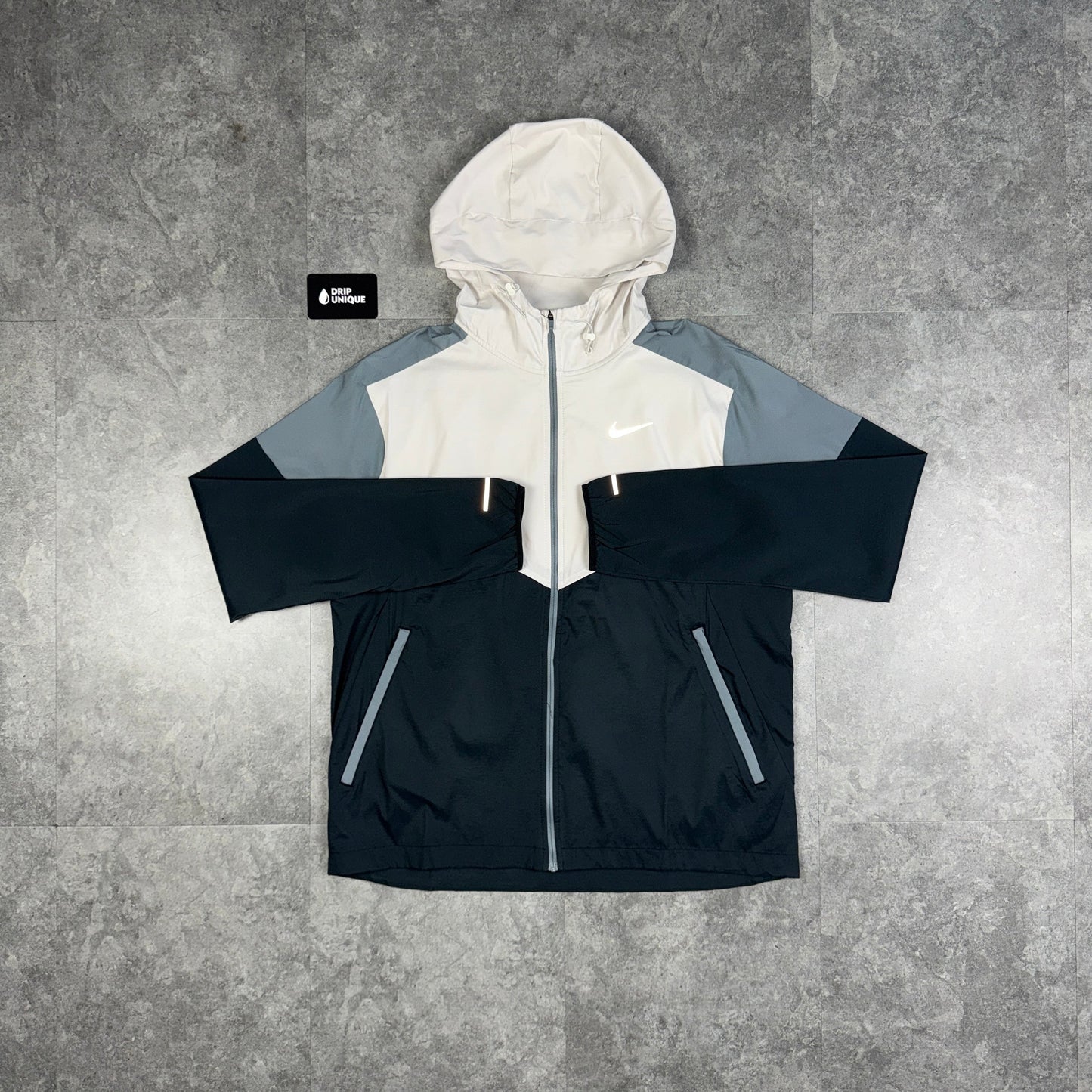 Nike UV Windrunner Jacket Light Bone