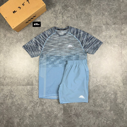 Trailberg Seamless T-Shirt Ombre Blue & Ombre Blue Essential 2.0 Shorts Set