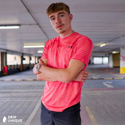 Under Armour Jacquard T-Shirt Salmon & Launch Speedpocket Shorts Set